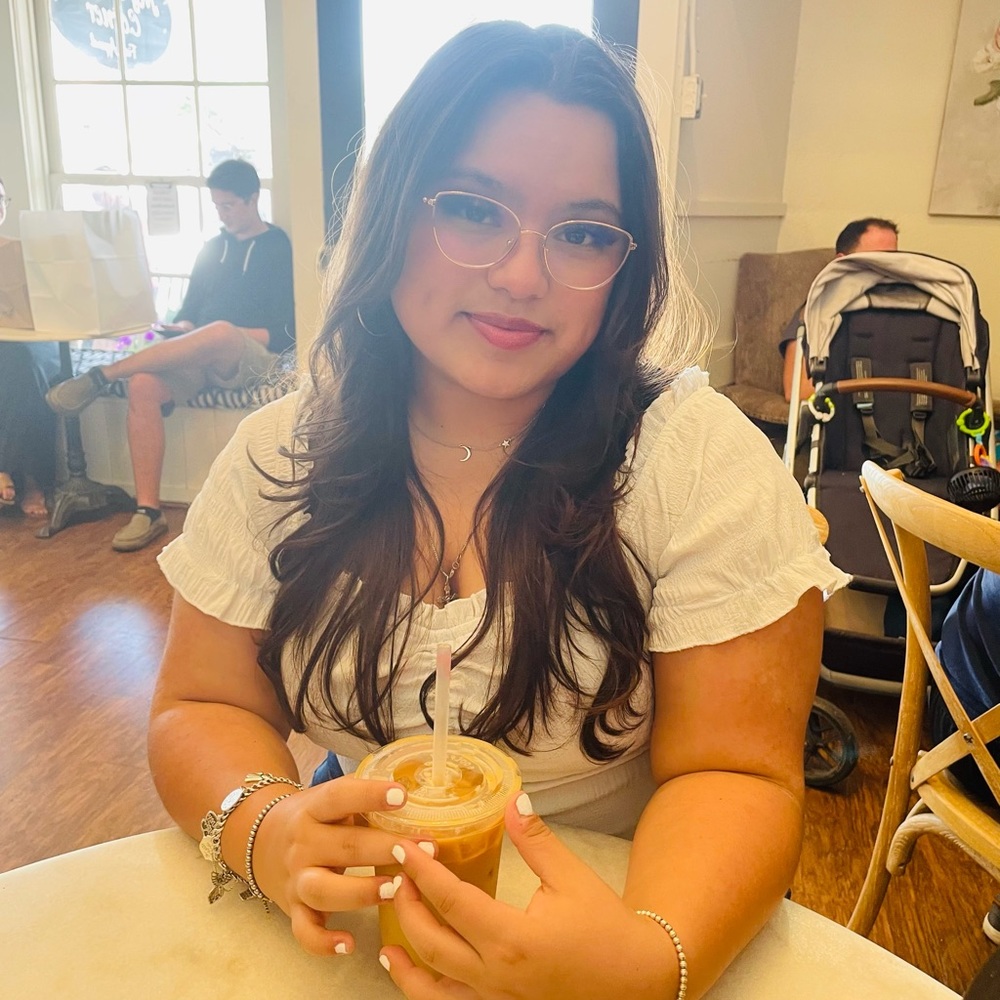 Meet your Posher, Jozette